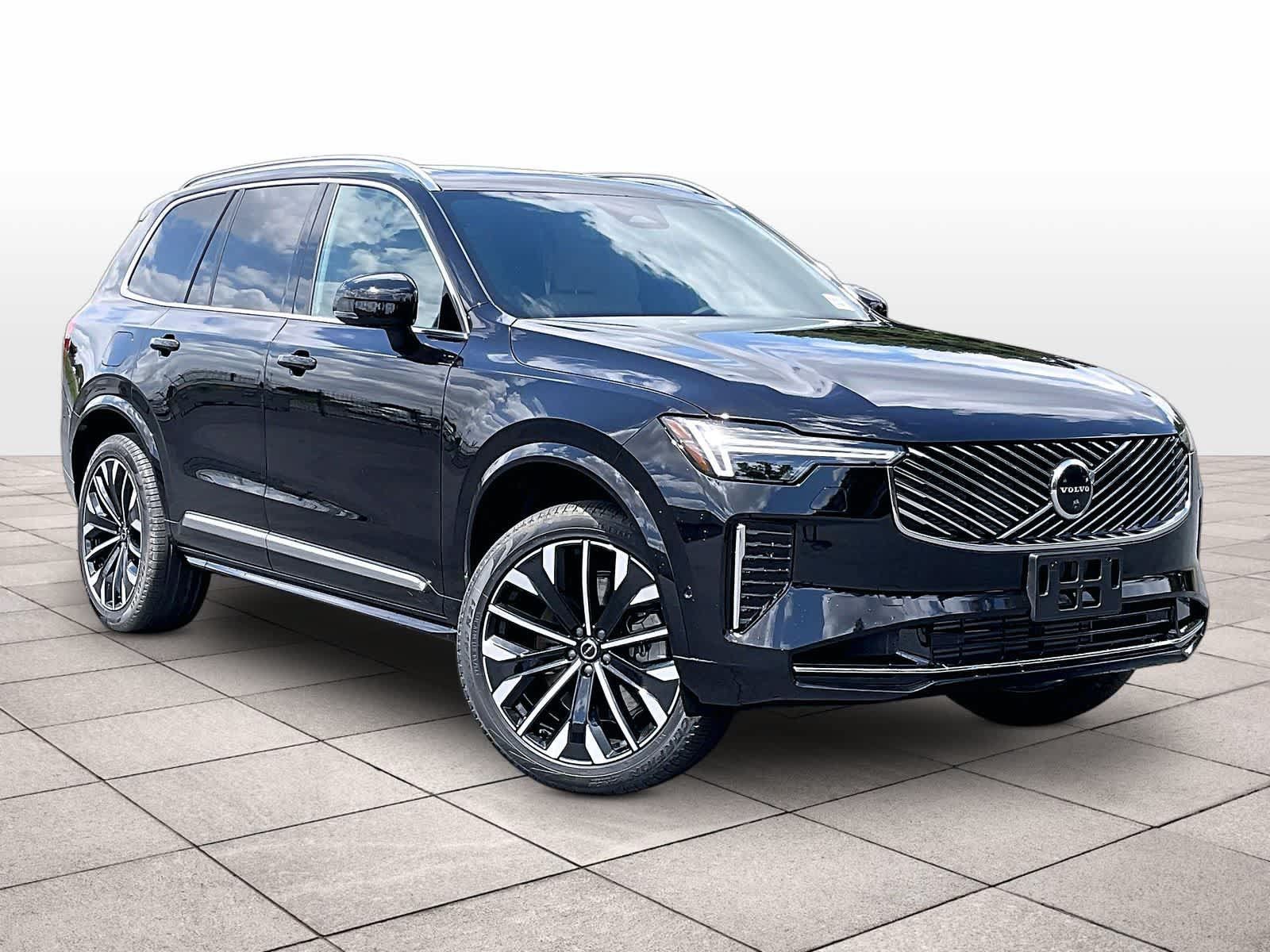 New 2026 Volvo XC90 T8 Plus w/ Protection Package Premier AWD/4WD image 2