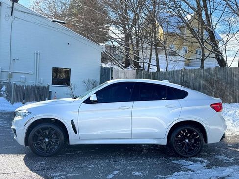 Used 2017 BMW X6 xDrive35i image 3