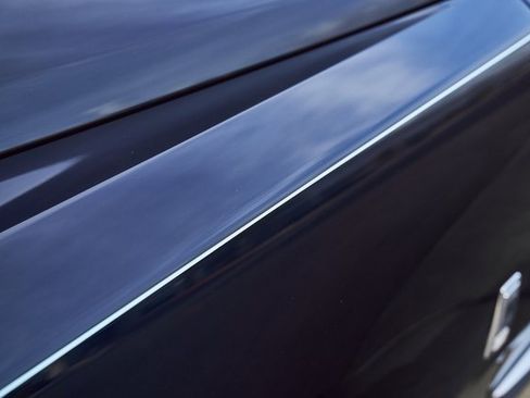 Used 2022 Rolls-Royce Cullinan w/ Cullinan Package image 10