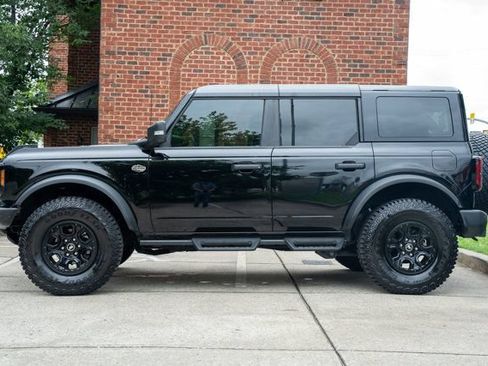 Used 2024 Ford Bronco Wildtrak AWD/4WD image 8
