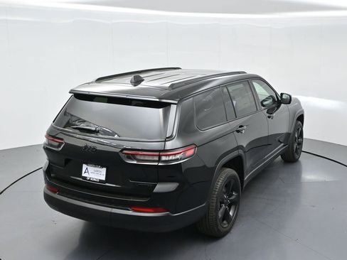 New 2025 Jeep Grand Cherokee L Limited w/ Black Appearance Package image 52