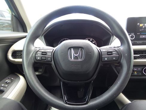 Used 2025 Honda HR-V LX image 30