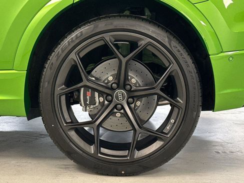 New 2025 Audi RS Q8 performance image 24