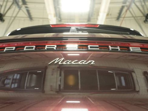 New 2026 Porsche Macan image 36