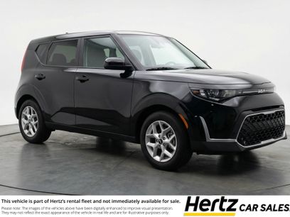 Used 2025 Kia Soul LX w/ LX Technology Package