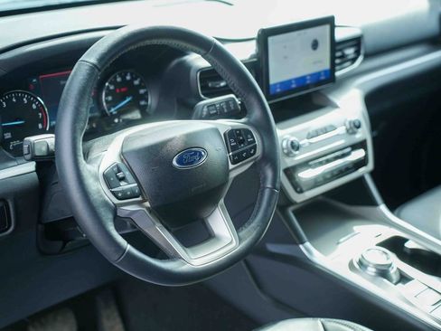 Certified 2024 Ford Explorer XLT w/ Equipment Group 202A AWD/4WD image 26
