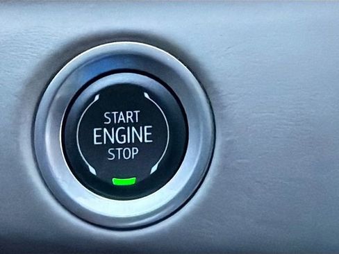 Used 2024 Cadillac Escalade Sport Platinum w/ Heavy-Duty Trailer Package image 37