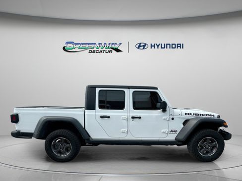 Used 2023 Jeep Gladiator Rubicon w/ Cold Weather Group AWD/4WD image 9