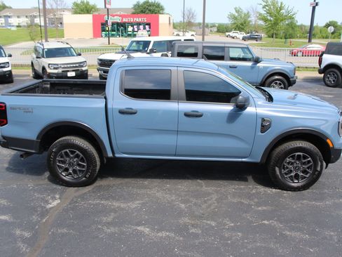 Used 2024 Ford Ranger XLT w/ Technology Package AWD/4WD image 9