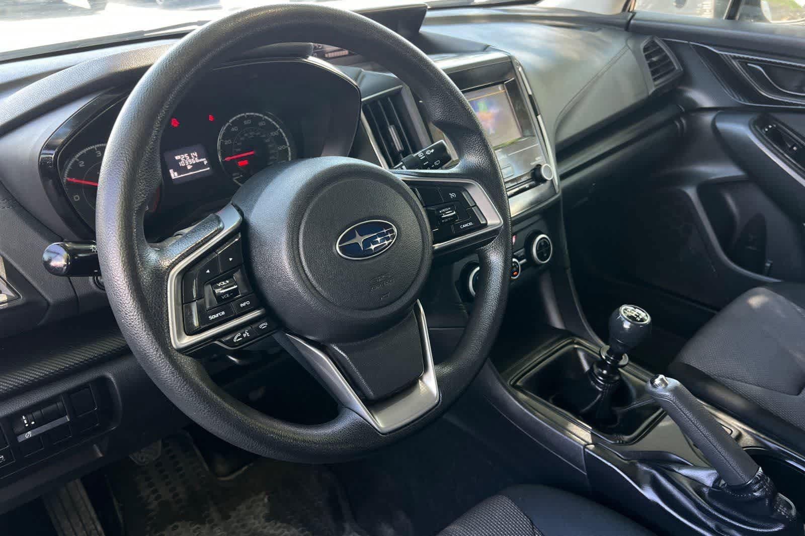 Used 2020 Subaru Crosstrek 2.0i AWD/4WD image 12
