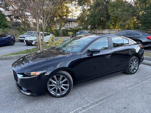 Used 2024 MAZDA MAZDA3 s image 3