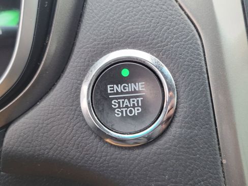 Certified 2019 Ford Fusion SE image 26