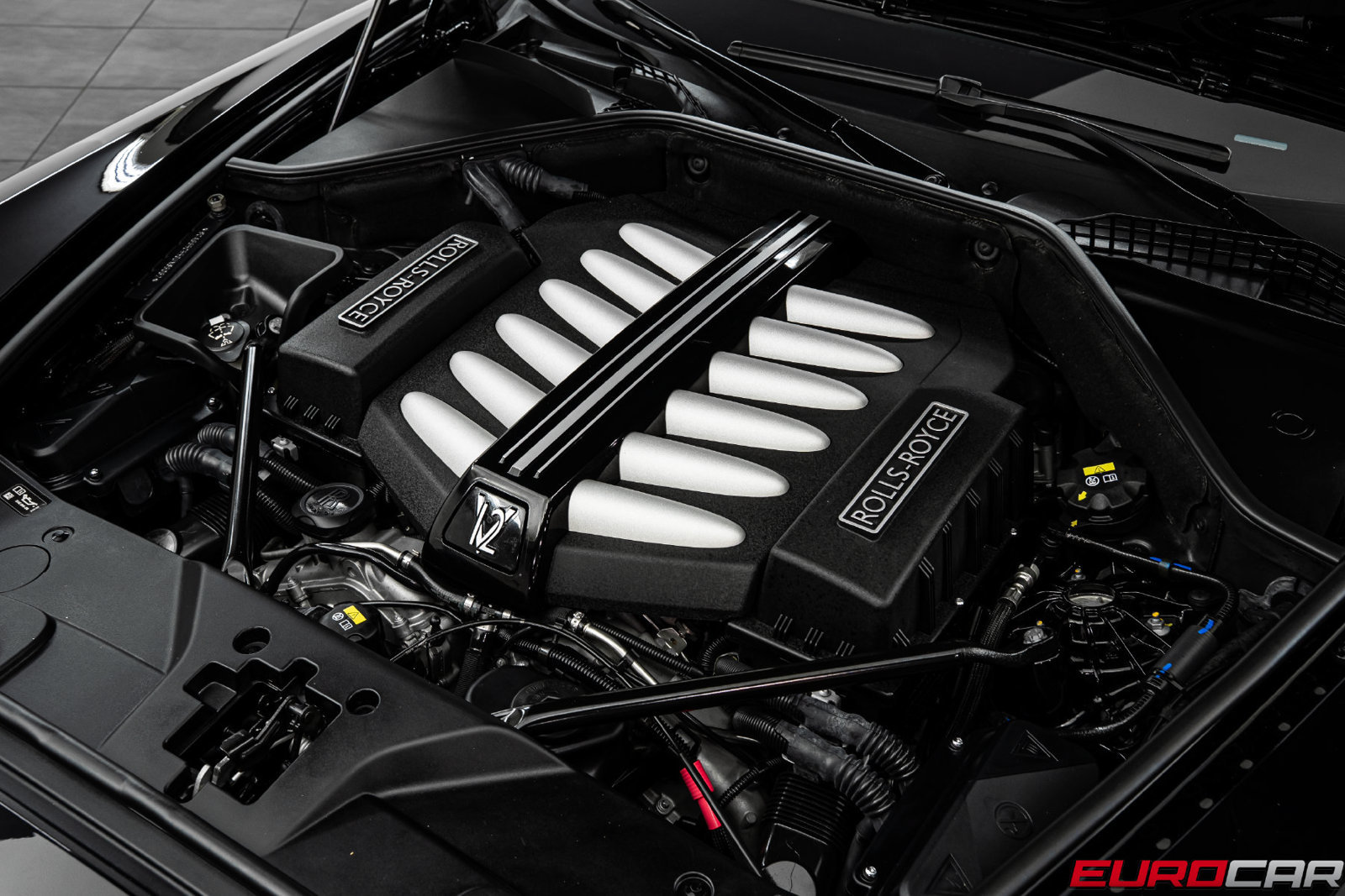 Used 2016 Rolls-Royce Wraith RWD image 11