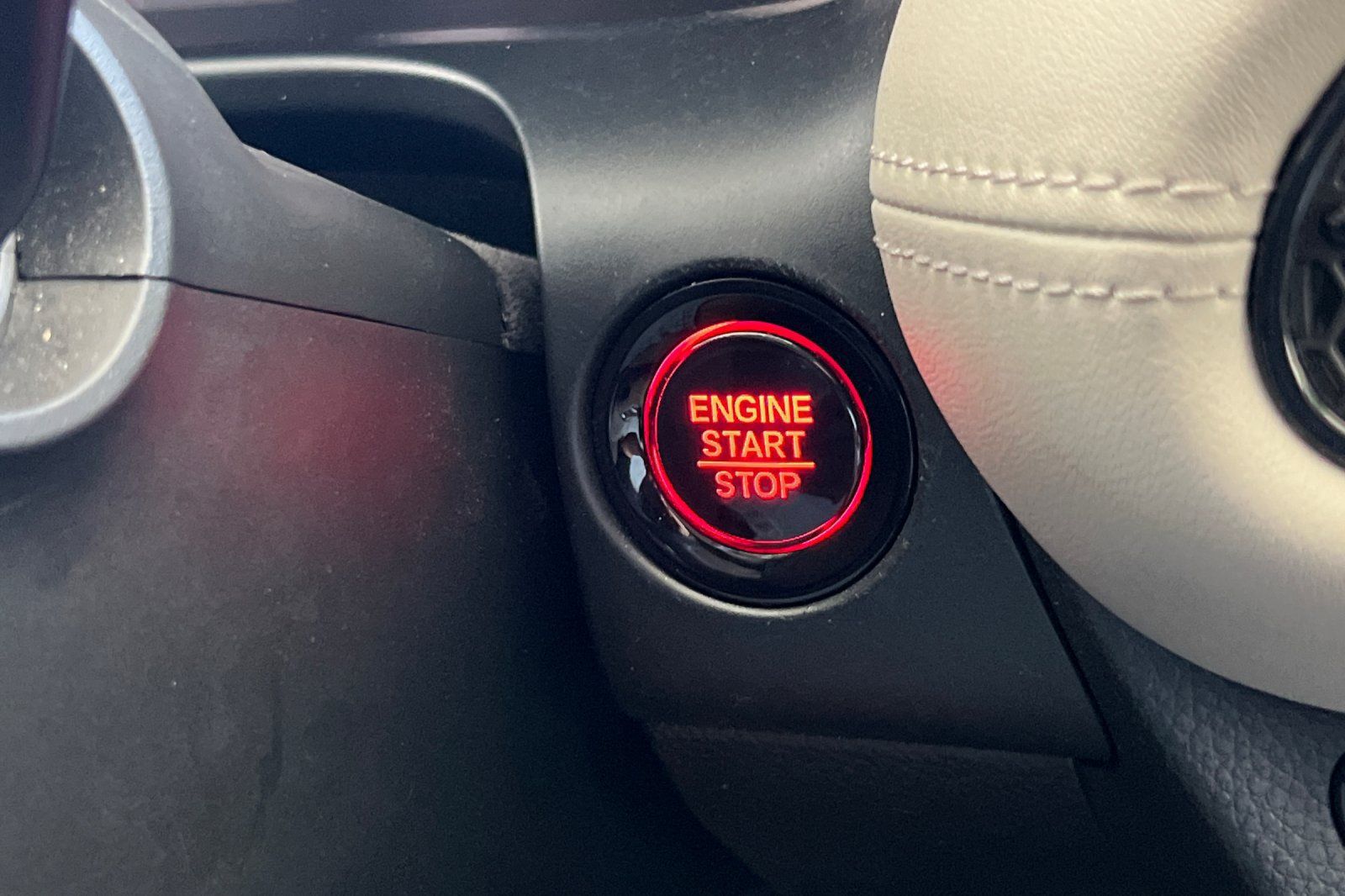 Used 2024 Honda HR-V LX image 23