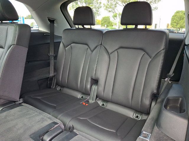 Used 2018 Audi Q7 3.0T Premium Plus AWD/4WD image 20
