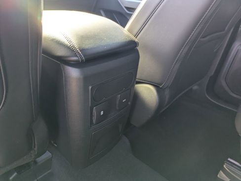 Certified 2023 Ford Explorer XLT w/ Equipment Group 202A image 29