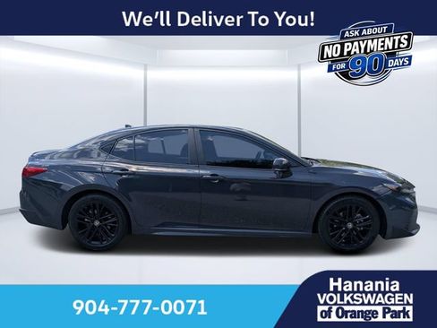 Used 2025 Toyota Camry SE w/ Multimedia Upgrade Package FWD image 2
