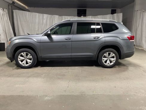 Used 2019 Volkswagen Atlas SE FWD image 4