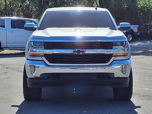 Used 2018 Chevrolet Silverado 1500 LT w/ All Star Edition image 2