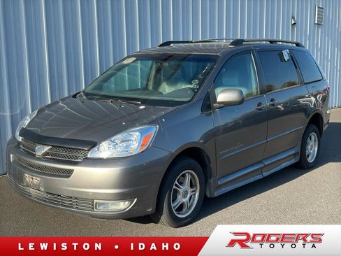 Used 2004 Toyota Sienna FWD image 1