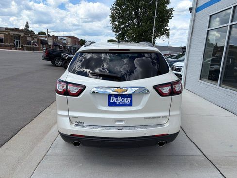 Used 2014 Chevrolet Traverse LTZ AWD/4WD image 4