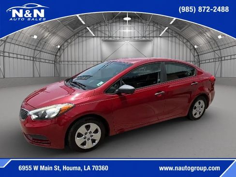 Used 2016 Kia Forte LX FWD image 2