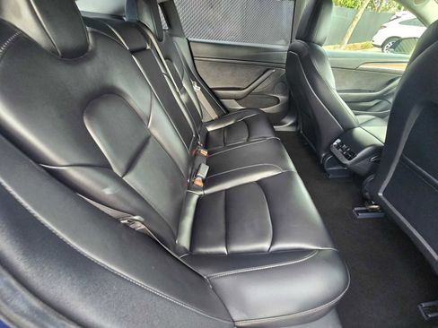 Used 2021 Tesla Model 3 Long Range image 14
