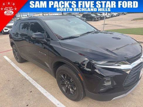 Used 2021 Chevrolet Blazer LT FWD image 3