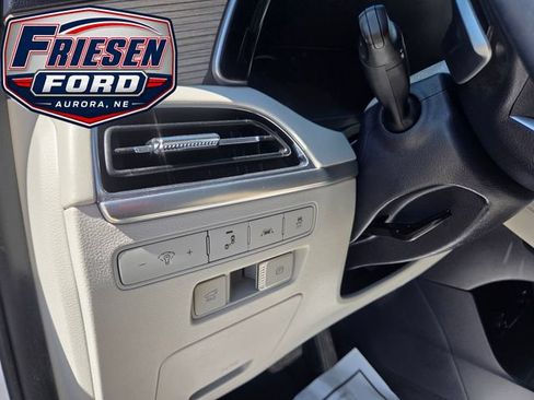 Used 2022 Hyundai Palisade Limited w/ Cargo Package AWD/4WD image 15