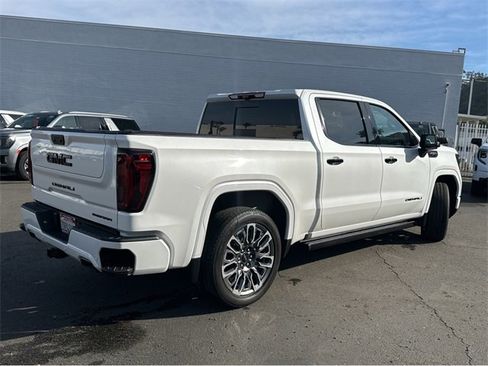 Certified 2024 GMC Sierra 1500 Denali Ultimate image 11