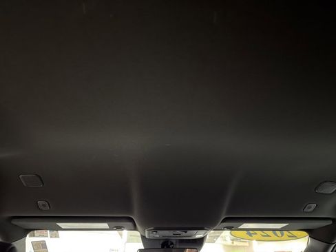 Used 2024 Toyota Tacoma SR5 AWD/4WD image 14
