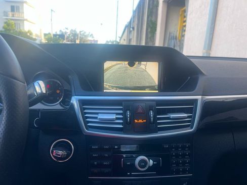 Used 2011 Mercedes-Benz E 350 Sedan image 24