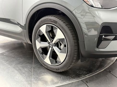 New 2026 Volvo XC40 B5 Plus w/ Protection Package Premier image 9