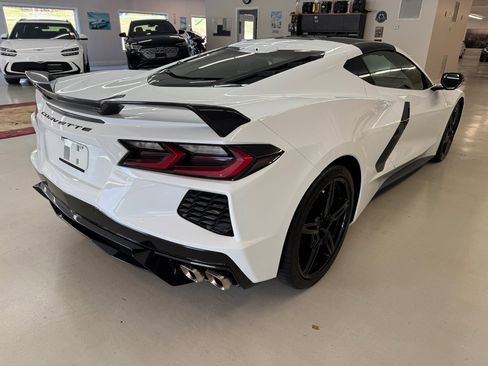 Used 2021 Chevrolet Corvette Stingray 3LT w/ Z51 Performance Package image 2