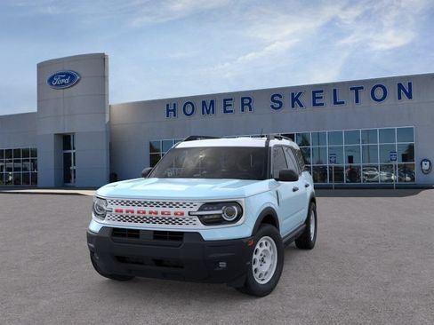 New 2026 Ford Bronco Sport Heritage w/ Convenience Package AWD/4WD image 2
