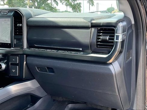 Used 2024 Ford F250 Lariat w/ Lariat Ultimate Package AWD/4WD image 23