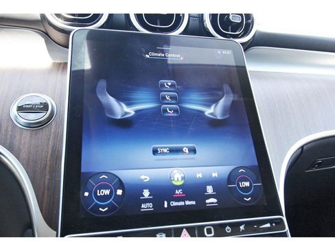 Used 2023 Mercedes-Benz GLC 300 image 23