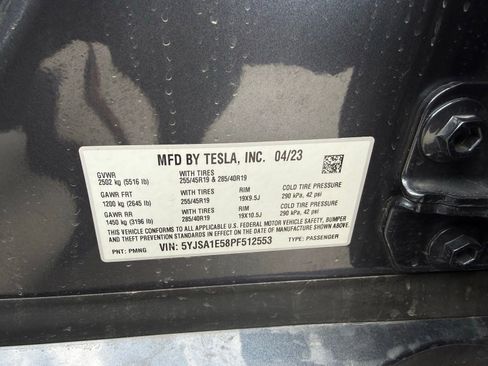 Used 2023 Tesla Model S Standard Range AWD/4WD image 11