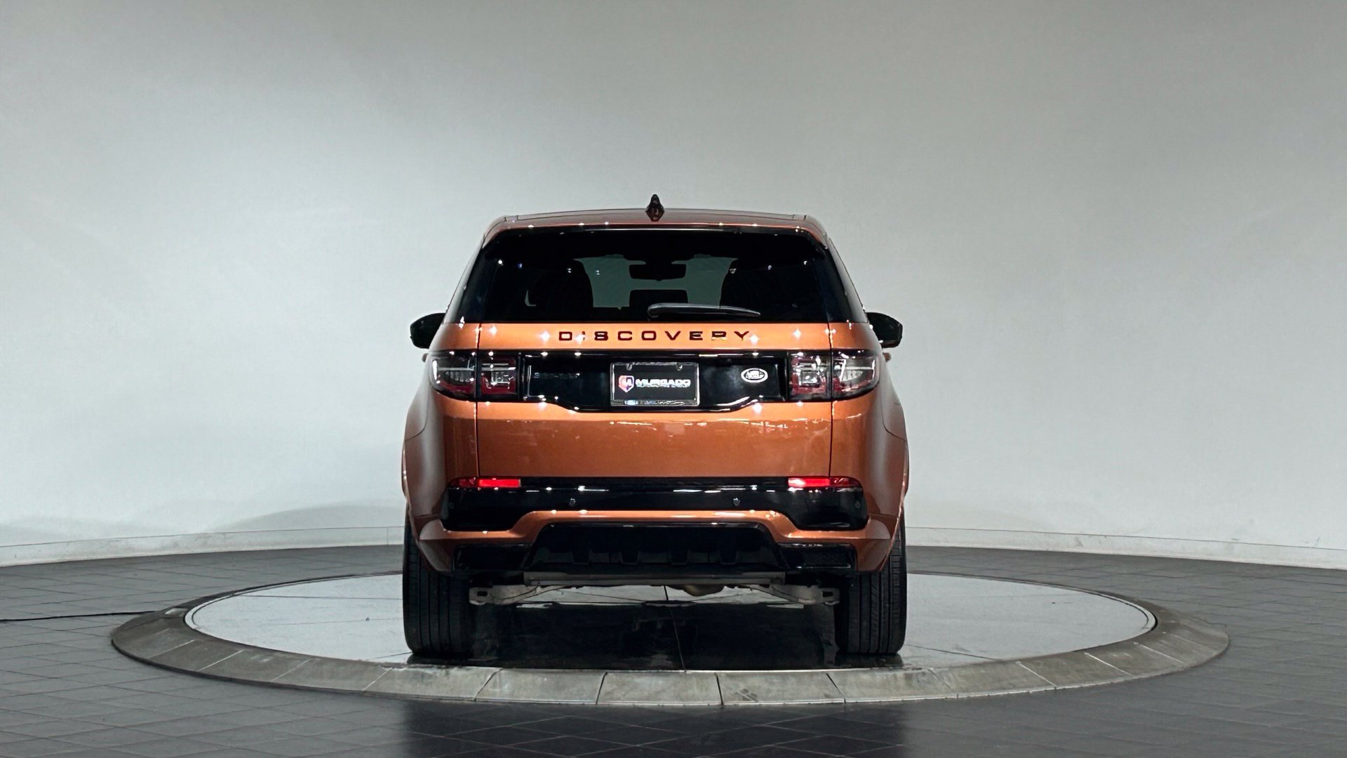 Used 2021 Land Rover Discovery Sport SE R-Dynamic AWD/4WD image 8