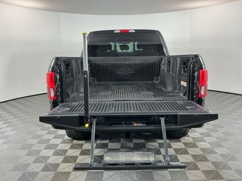 Used 2020 Ford F150 Lariat w/ Equipment Group 502A Luxury image 8