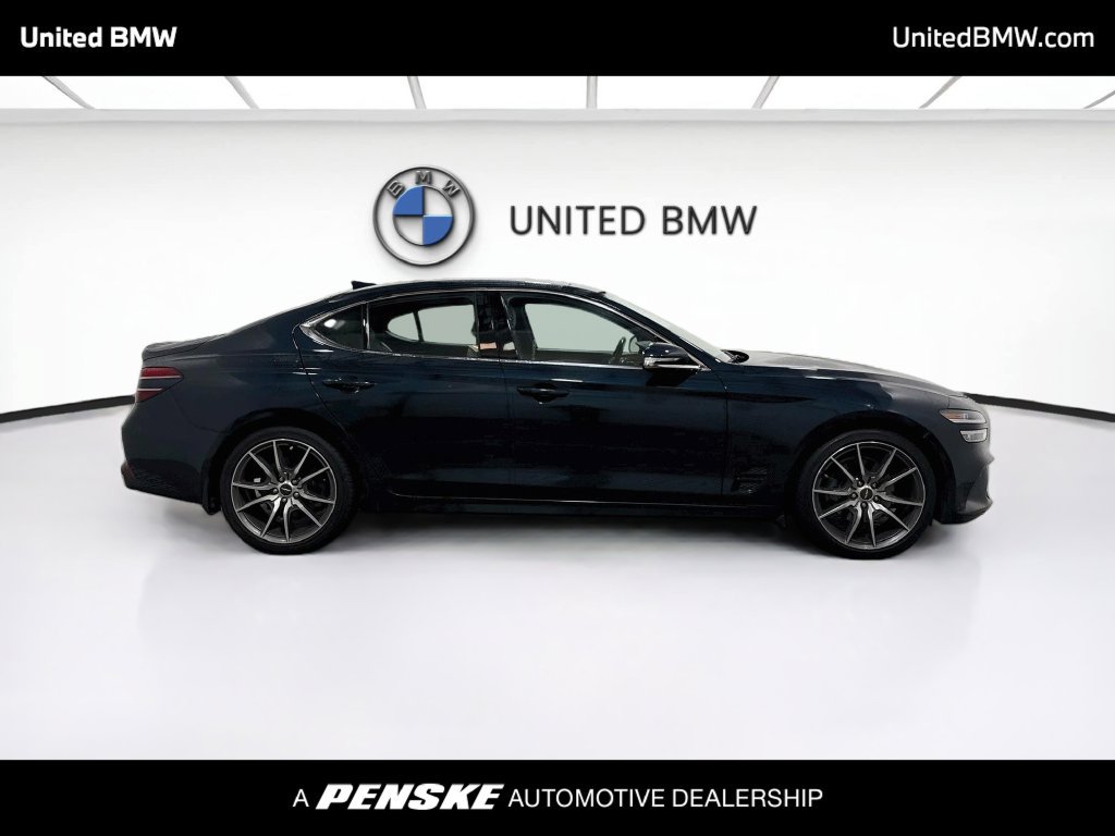 Used 2022 Genesis G70 2.0T w/ Prestige Package RWD image 4