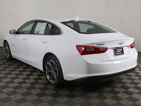 Used 2024 Chevrolet Malibu LT FWD image 7