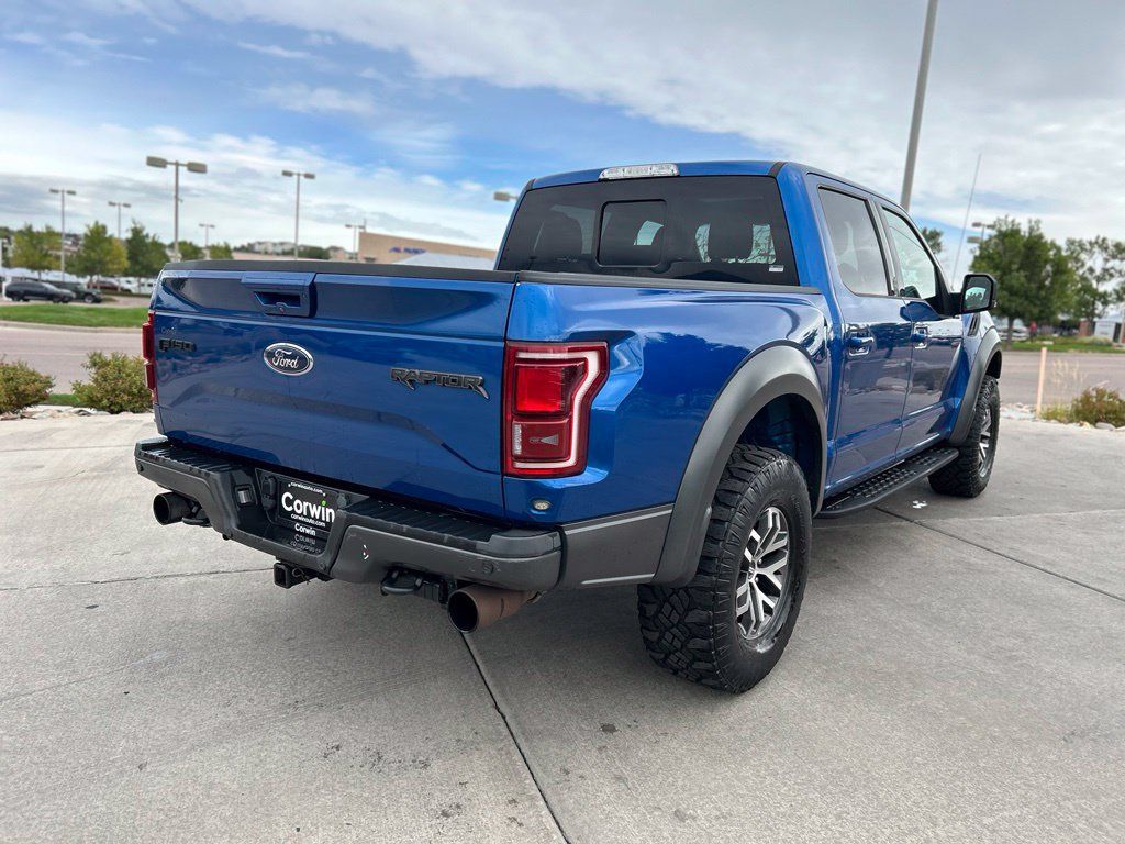 Used 2017 Ford F150 Raptor w/ Equipment Group 802A Luxury AWD/4WD image 9
