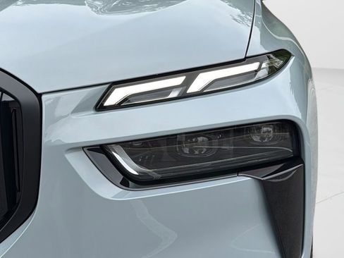 New 2026 BMW X7 xDrive40i AWD/4WD image 26