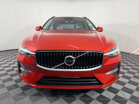 Used 2022 Volvo XC60 B5 Momentum w/ Climate Package AWD/4WD image 12