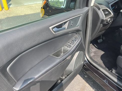 Used 2024 Ford Edge SEL AWD/4WD image 15
