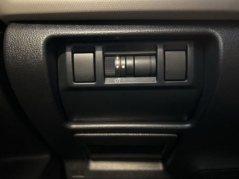 Used 2025 Subaru Forester image 16