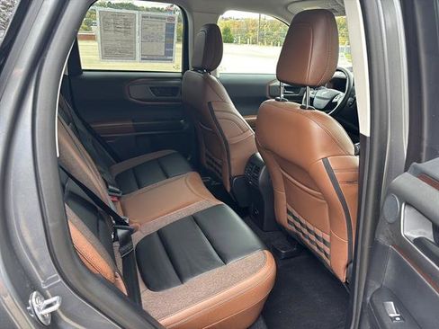 Used 2025 Ford Bronco Sport Outer Banks w/ Outer Banks Tech Package+ image 19