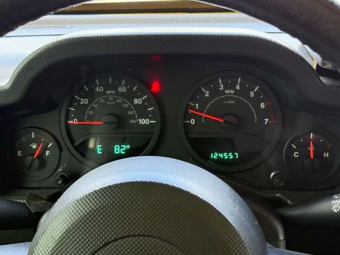 Used 2008 Jeep Wrangler X AWD/4WD image 22