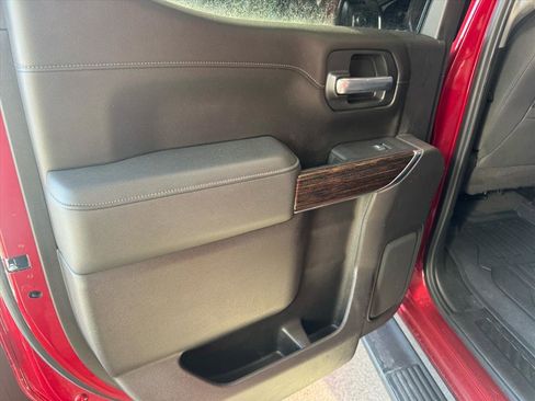 Used 2021 GMC Sierra 1500 Elevation w/ Preferred Package image 11